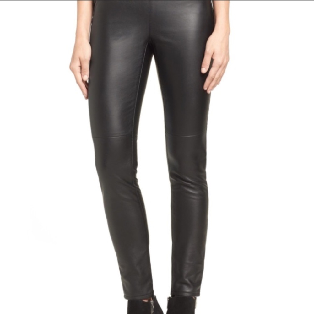 PlEaTher leGginGs